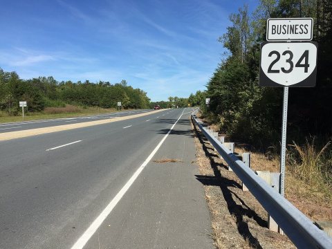 2016-10-11 12 12 58 View north along Virginia State Route 234 Business (Dumfries Road) at Virginia State Route 234 (Pri…