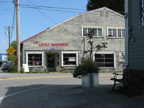 Edison, WA - The Lucky Dumpster (2008-05-30) 2