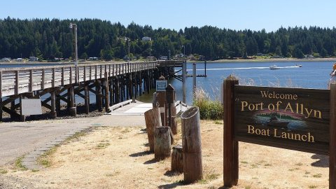 Port of Allyn dock 1