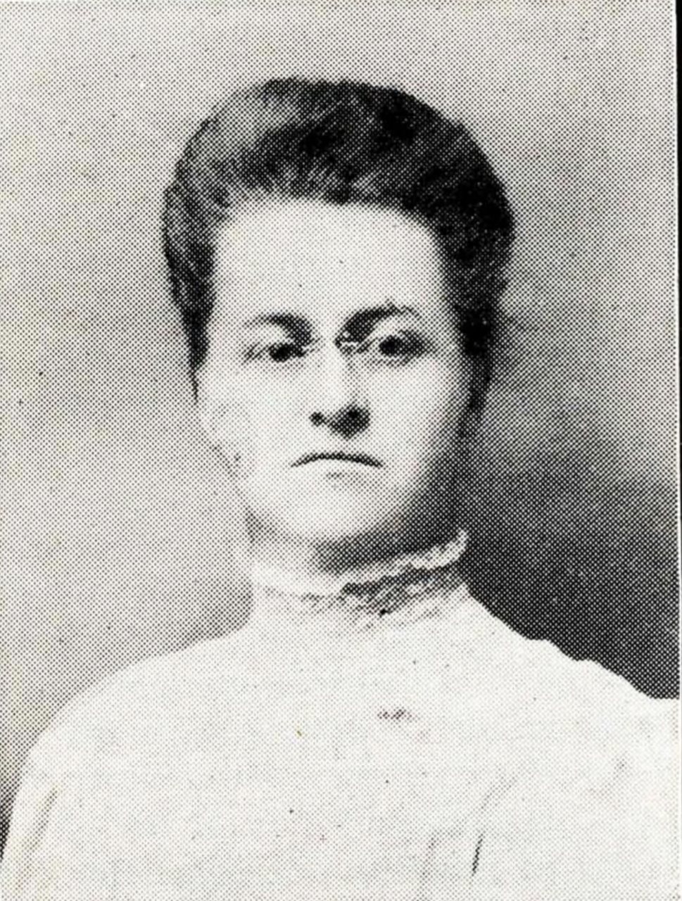 Laura Cammack (The message, 1906)