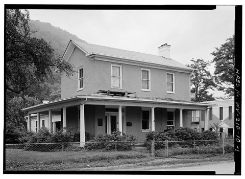 Malden Historic District, 4208 Malden Drive (House)
