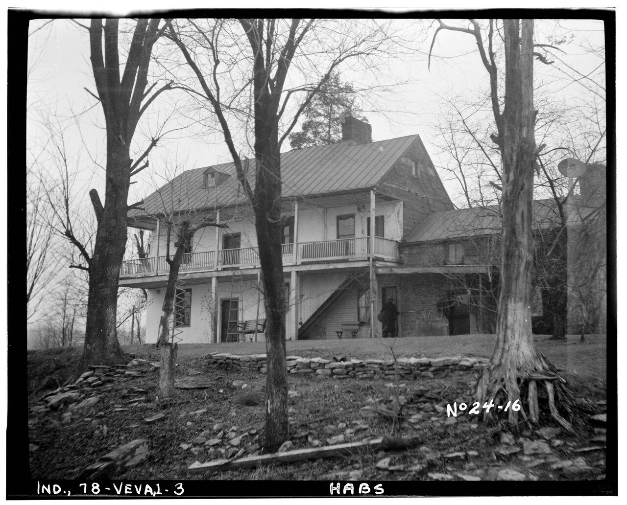 HISTORIC AMERICAN BUILDINGS SURVEY WILSON B. PARKER, PHOTOGRAPHER MARCH, 1934 SOUTH ELEVATION ON RIVER FRONT - Ferry Ho…