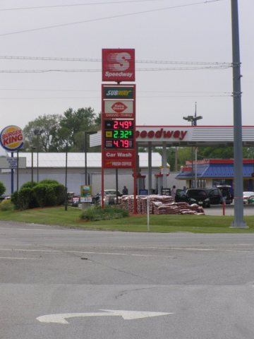 Speedway (US 30) P5250285
