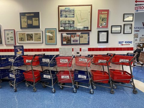 Exit 76 Antique Mall - May 2022 - Sarah Stierch