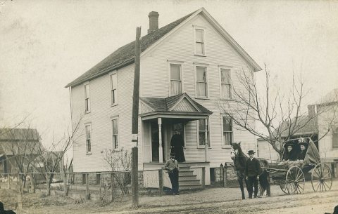 Home, 1909