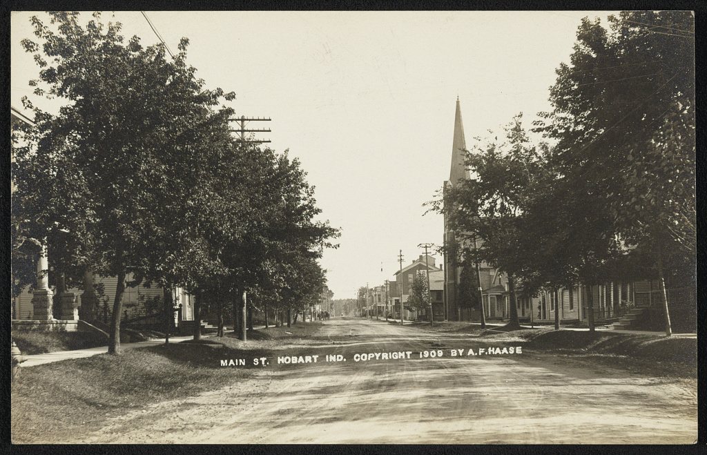 Main St
