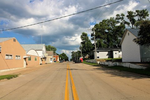 Dixon, Iowa 02
