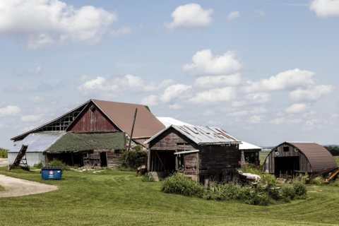 Abandoned farm near the town of Sherrill in Dubuque County, Iowa