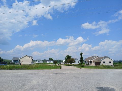Central Iowa to move (21)