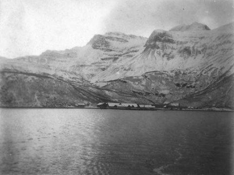 Chignik, Alaska, between 1905 and 1915