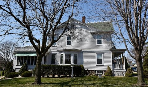 The Sauser-Lane House