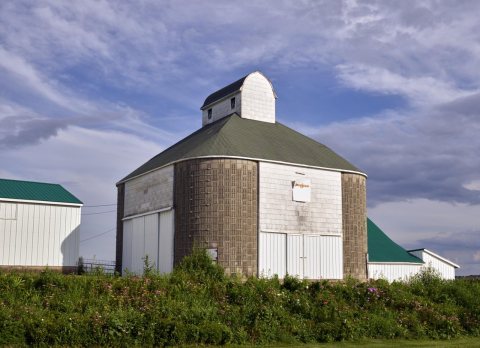 Barn with a cupola near Cascade in Jones County, Iowa