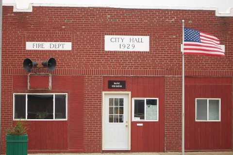 Adair, Iowa City Hall