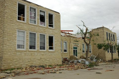 FEMA - 37574 - Chapman, KS Tornado Damage to Chapman Elementary School