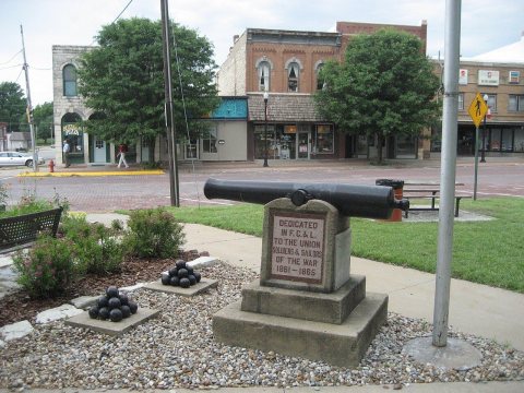 Holton KS 2007