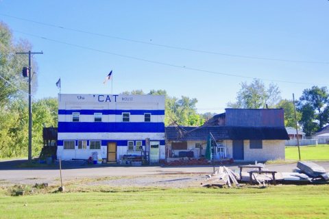 Wheatcroft-Cat-House-ky
