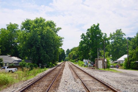 Berry-RR-tracks-ky