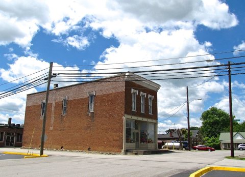 Carl-Dicks-General-Store-ky