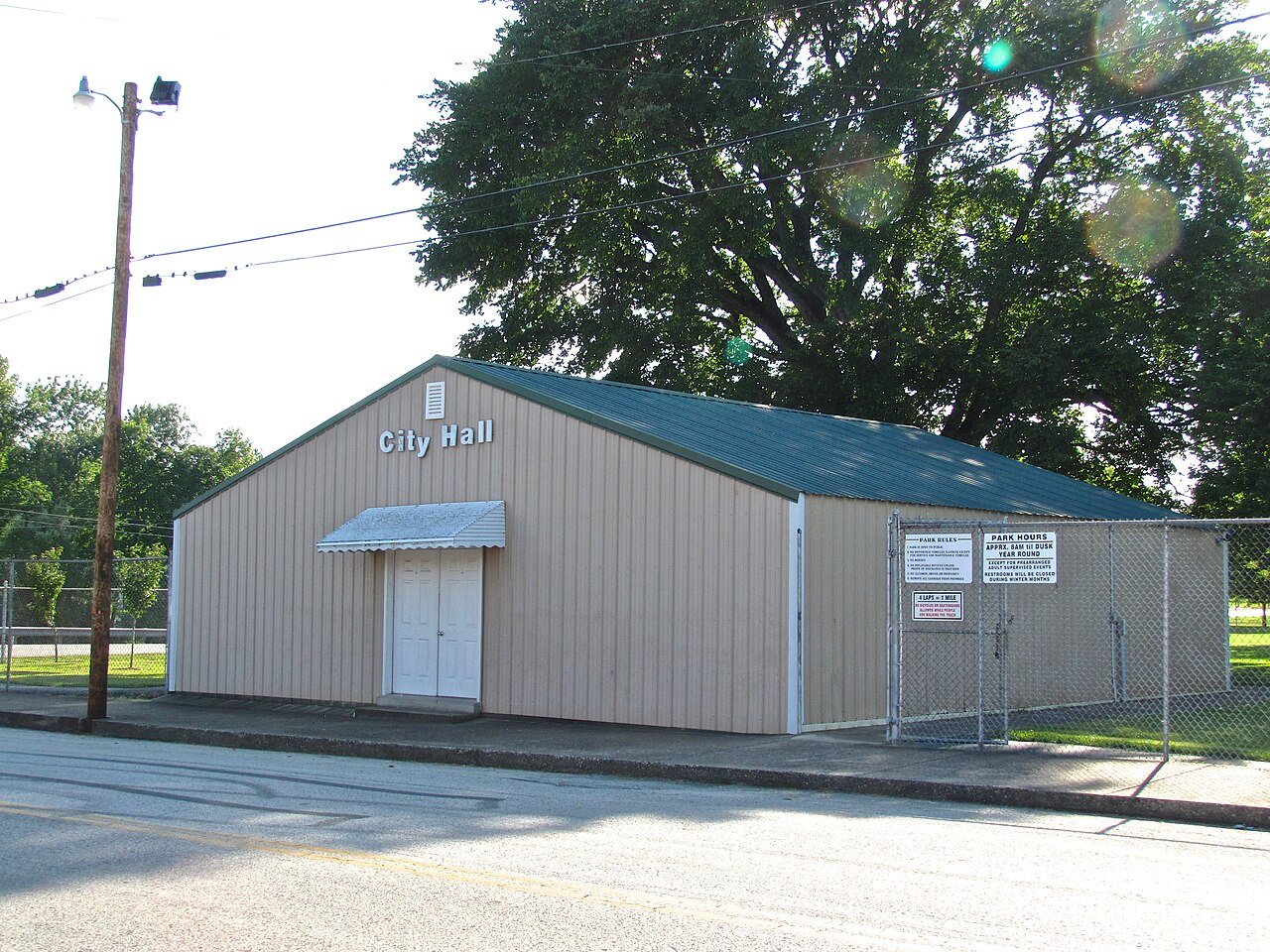 Raywick-City-Hall-ky