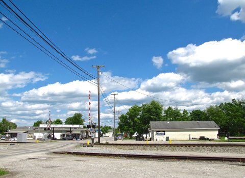 Burgin-KY152-tracks-ky