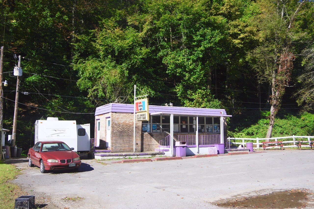 Fleming-Neon-Dairy-Bar-ky