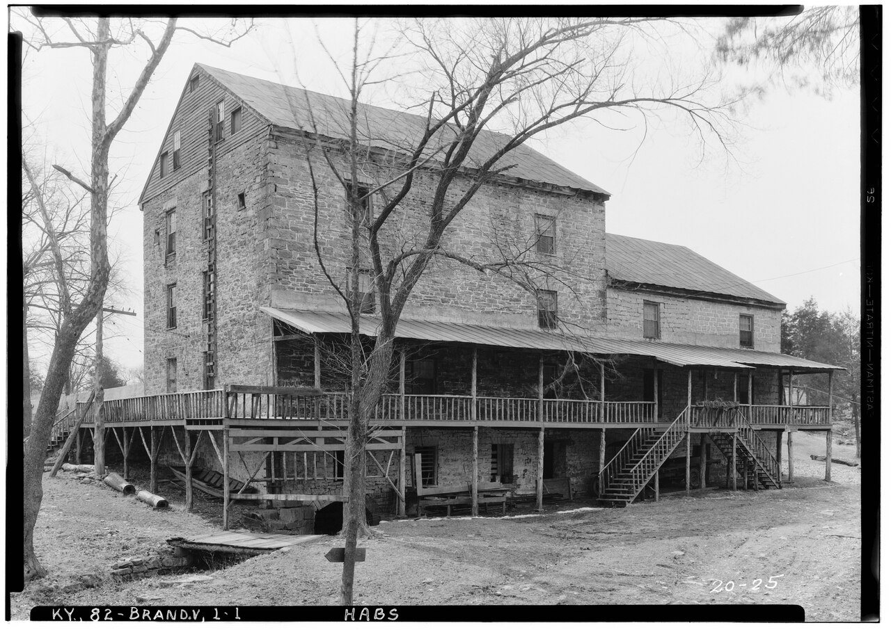 Historic American Buildings Survey Theodore Webb, Photographer, Mar. 21, 1934 FRONT AND SIDE (FROM NORTHWEST) - Doe Run…
