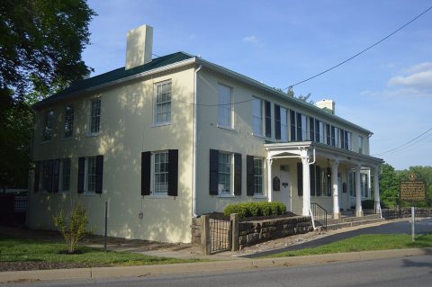 Davis Tavern in