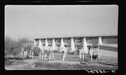 Apartment building. Chandler tract, Arizona