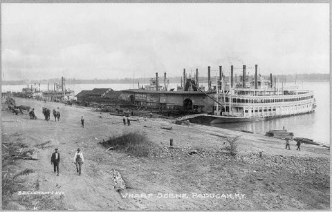Kentucky. Paducah, wharf scene