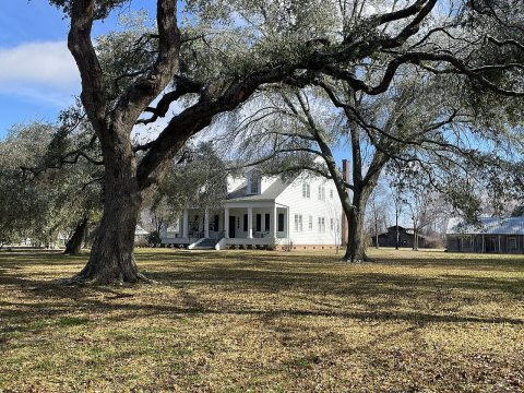 Mound, Louisiana house