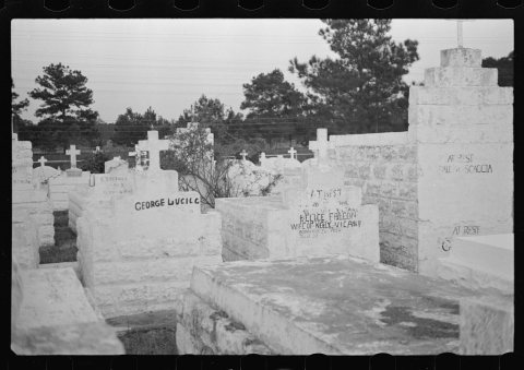 Untitled photo, possibly related to: Italian cemetery