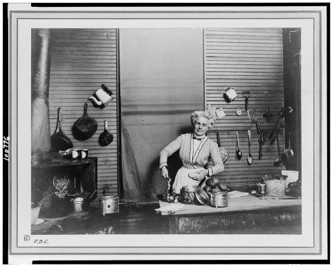 Modern cooking, no. 6 - J.G. Ewing, photographer, Crowley, Louisiana