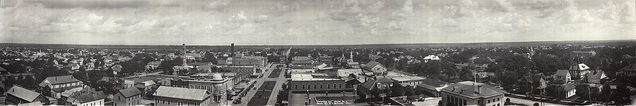 CrowleyLAPanorama1921