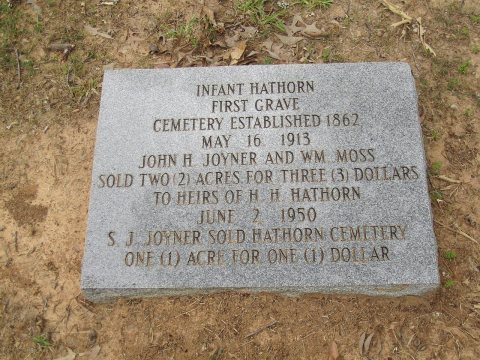 First grave, Hathorn Cemetery, Ashland, LA IMG 2471