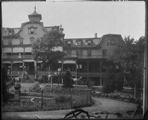 Deer Park Hotel