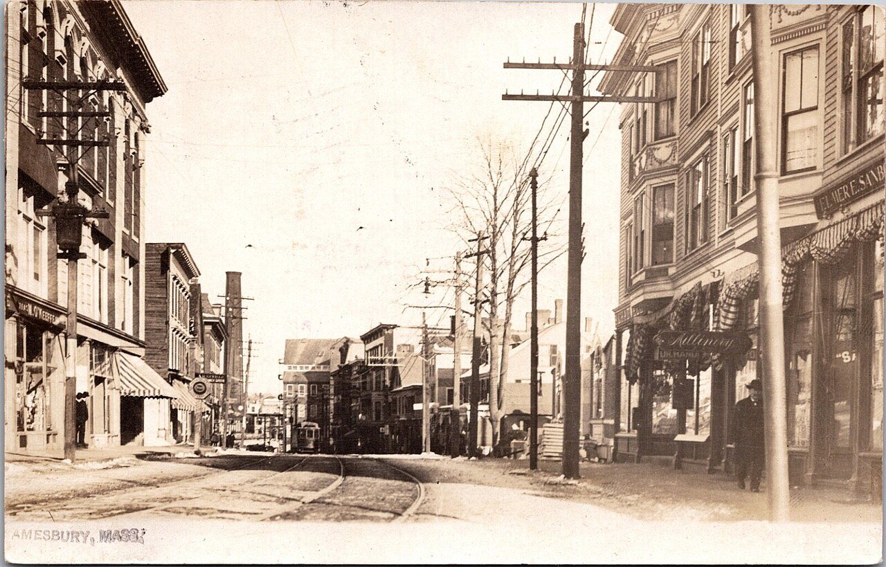 Main Street, Amesbury, with streetcar - 1908 postcard