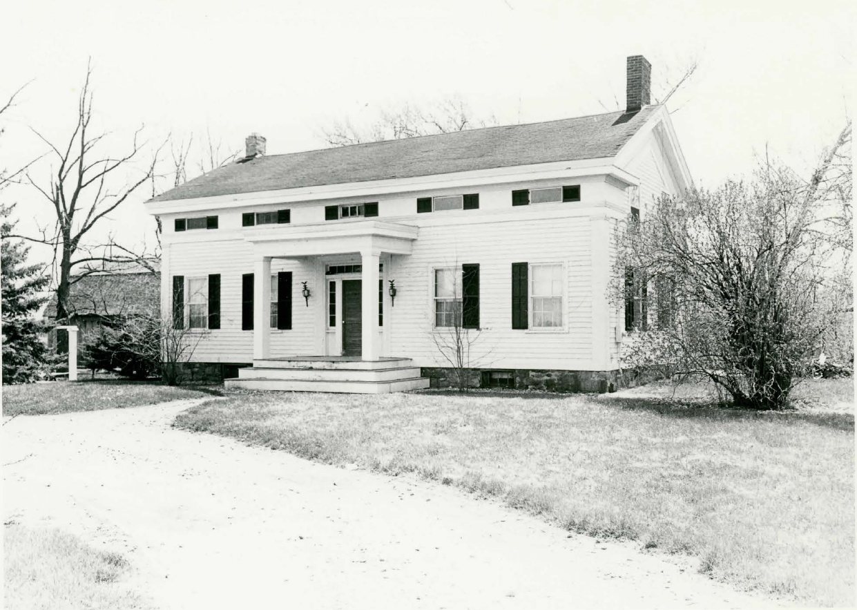 1982 Isaac R. Middlesworth Farm House
