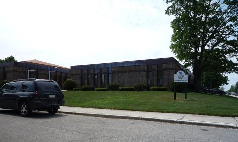 2009-0618-Newberry-LuceCtyBuilding