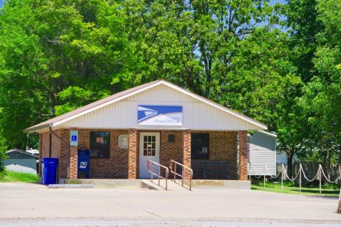 McDougal-post-office-ar