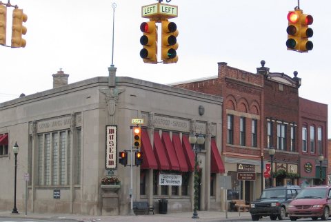 A small portion of the west side block of Lapeer Road