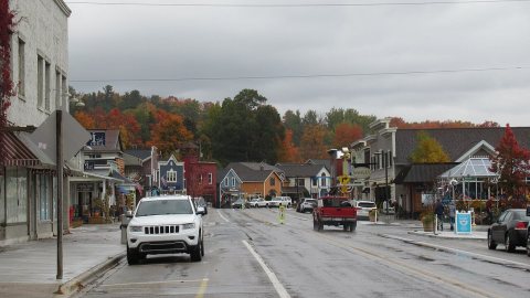Suttons Bay downtown M-22