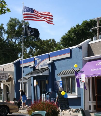 Suttons Bay Michigan Post Office
