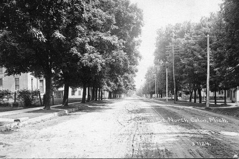 Main St., North
