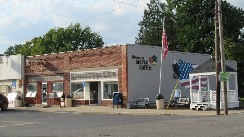 Maple Rapids, MI post office