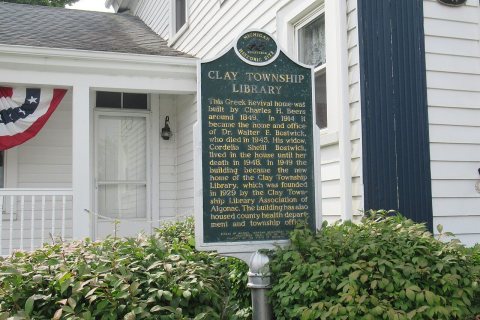 Algonac Clay Museum historic marker