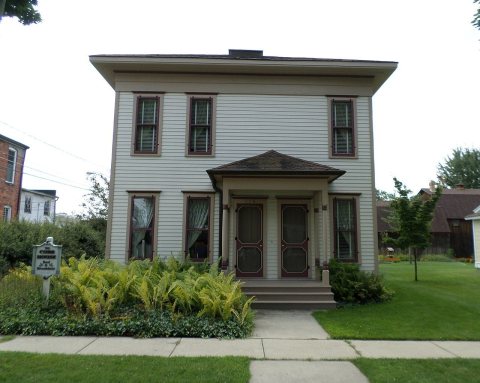 Cobb House