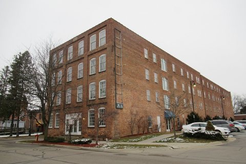 JJ Deal and Sons Carriage Factory (2022)