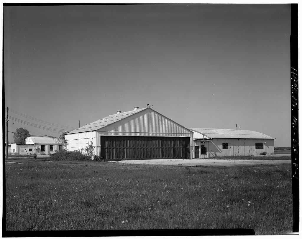 Capital City Airport, Club Hangar, North side of Grand River Avenue, west ramp area