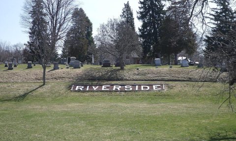 Riverside Cemetery