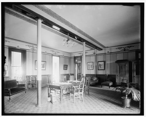 Alma Sanitarium, smoking room